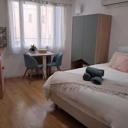 Les Residences De